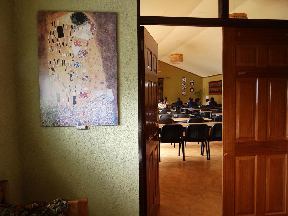 Ikweta Country Inn Maua Kaathene 외부 사진